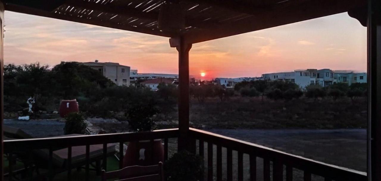 Mayia Sunset Sea Front House Gouves Heraklion Exterior foto